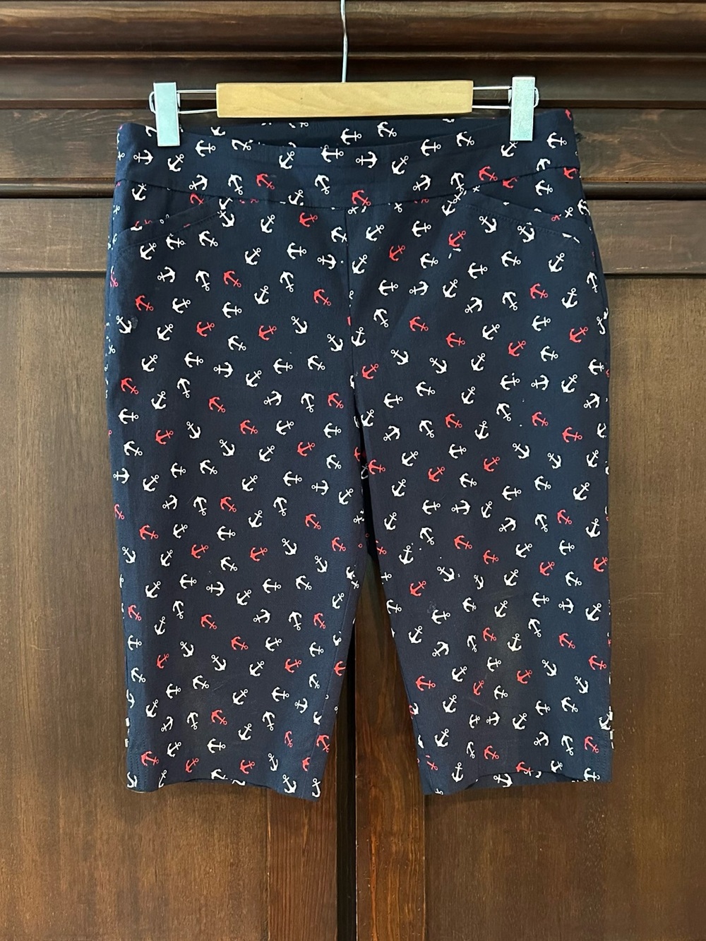 Briggs • women’s Bermuda shorts • anchor